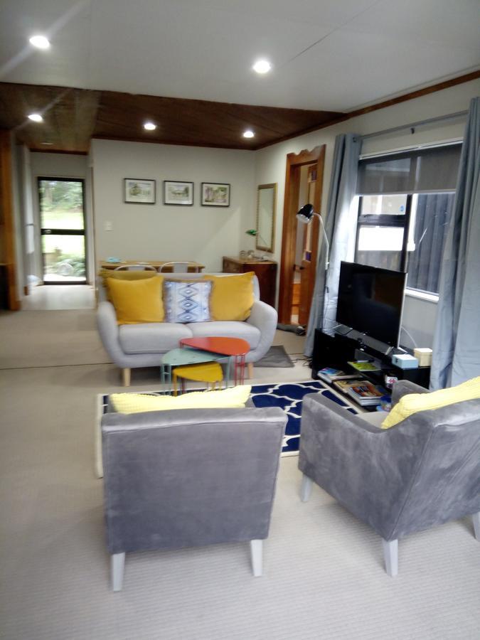 The Homestead Taupo Exterior photo